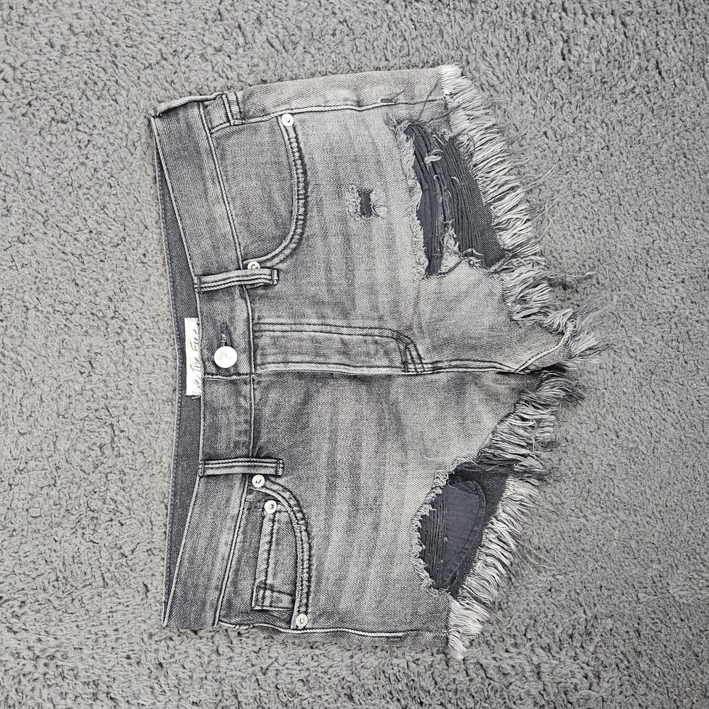 We‎ The Free Jean Shorts Womens 25 Gray Distressed Frayed Hem